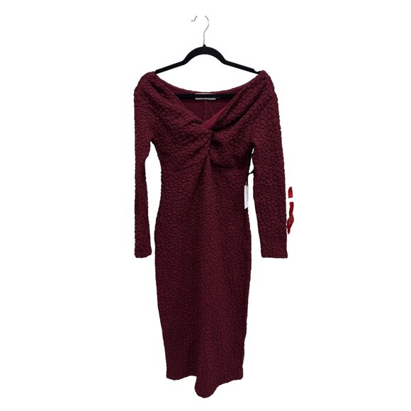 Astr The Label - Burgundy Textured Knit Knot Front Off the Shoulder Long Sleeve - Picture 3 of 12